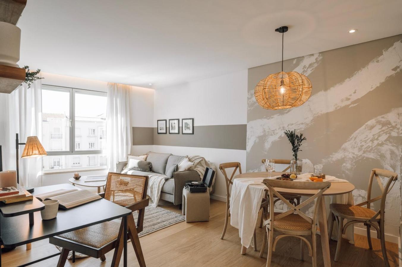 Ducenta - 1 Bedroom And Parking In Alvalade Lejlighed